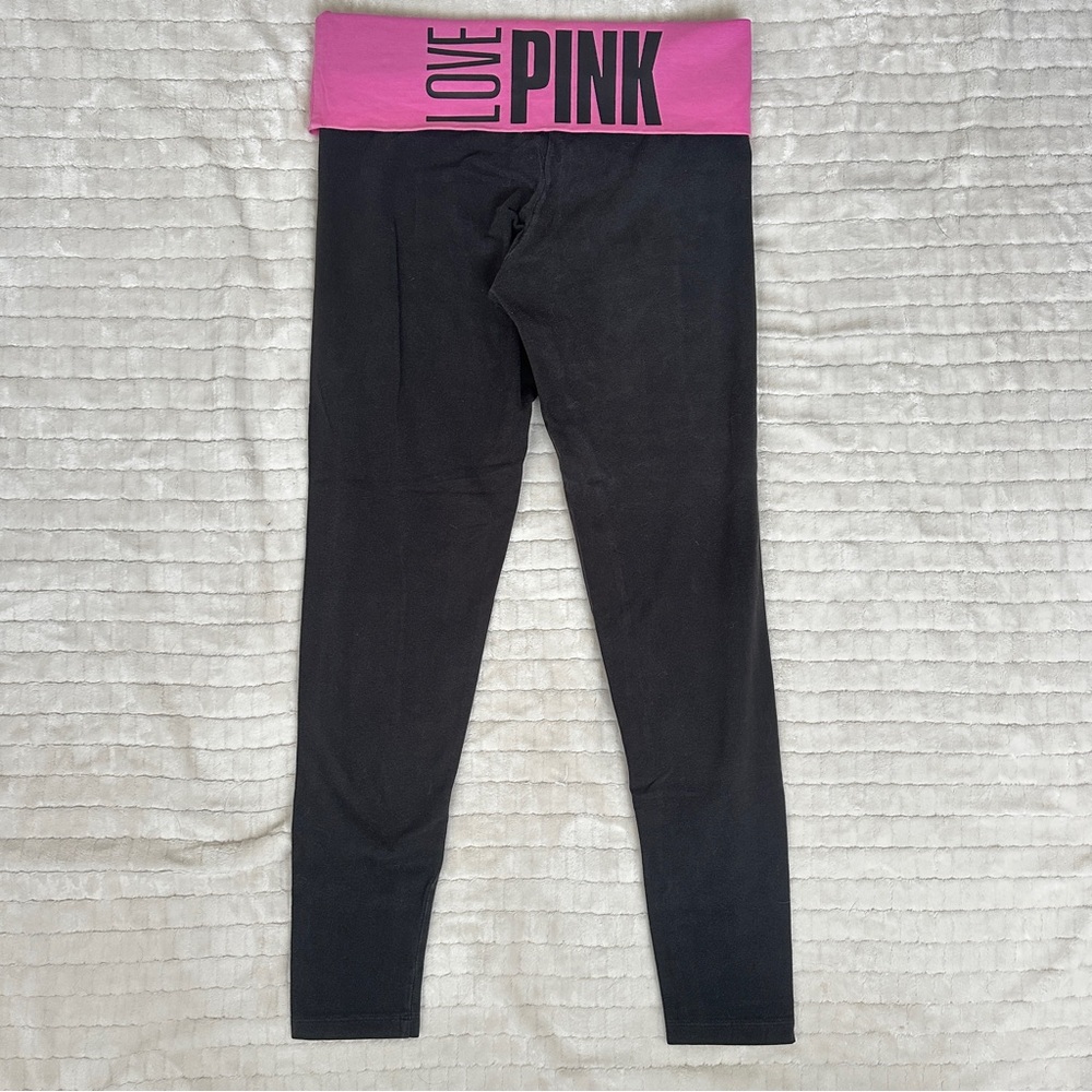 PINK Victoria's Secret Leggings - Black and Pink